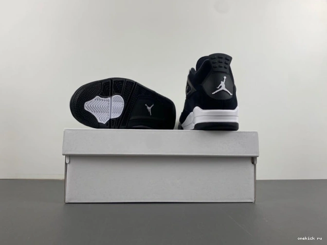 Chep Onekick Jordan Air 4 Retro Thunder FQ8213-001 White 0817